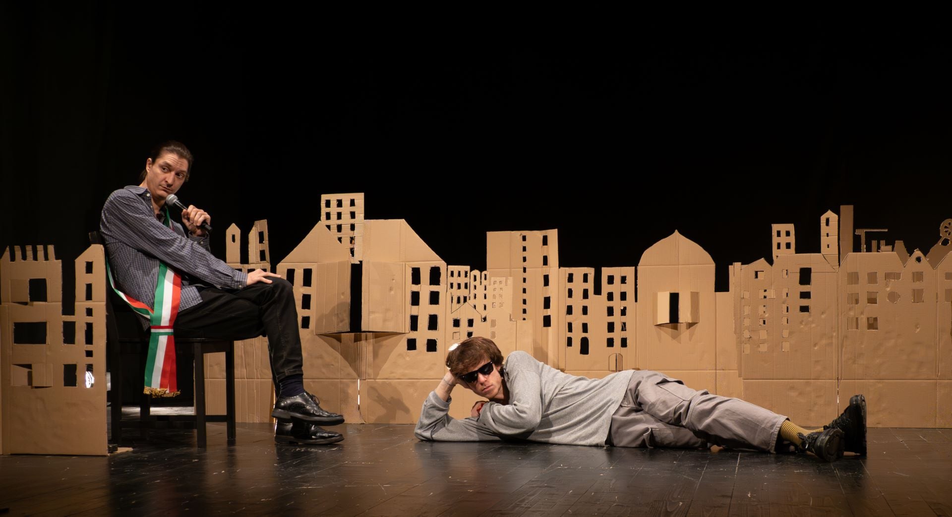 Scemi del villaggio - Teatro
